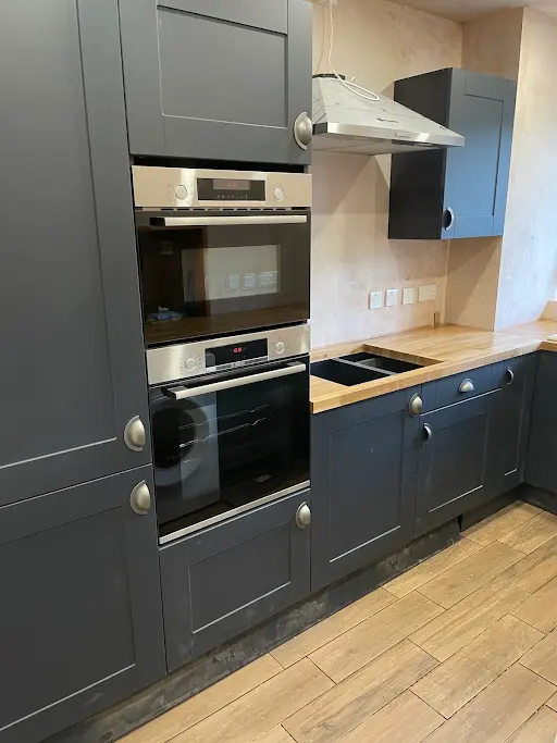 Navy shaker kitchen with double oven, Bexley